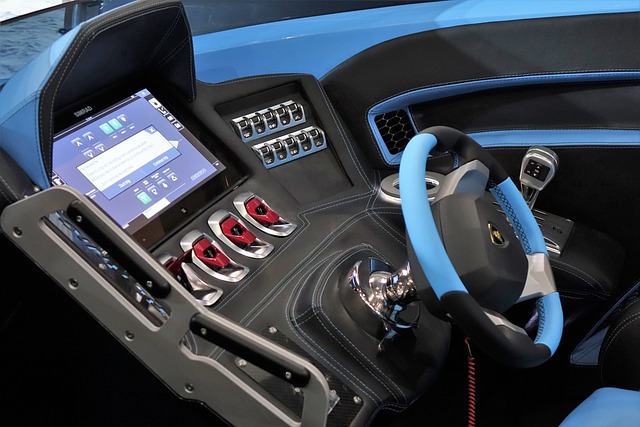 依然坚持每 依然坚持每